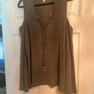 Micheal Kors Olive Green Cold Shoulder Top XL